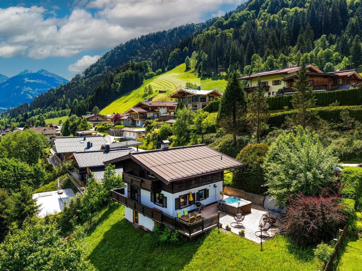 Chalet Mora-Lodge By Alpine Host Helpers Kitzbühel Eksteriør bilde